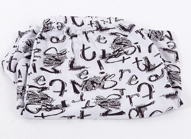 شلوارک طرحدار زنانه