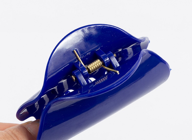 کلیپس مو شانه دار