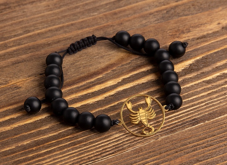 دستبند سنگی ماه تولد