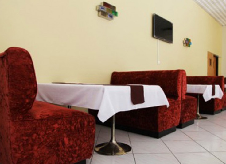 رستوران نارون هتل پارسیان انقلاب