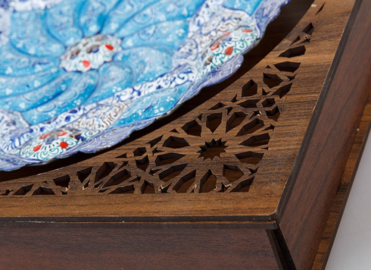 ظروف میناکاری