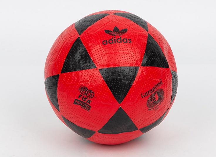 توپ فوتبال Liverpool