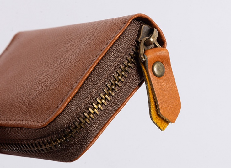 جاکارتی دورزیپ چرم طبیعی