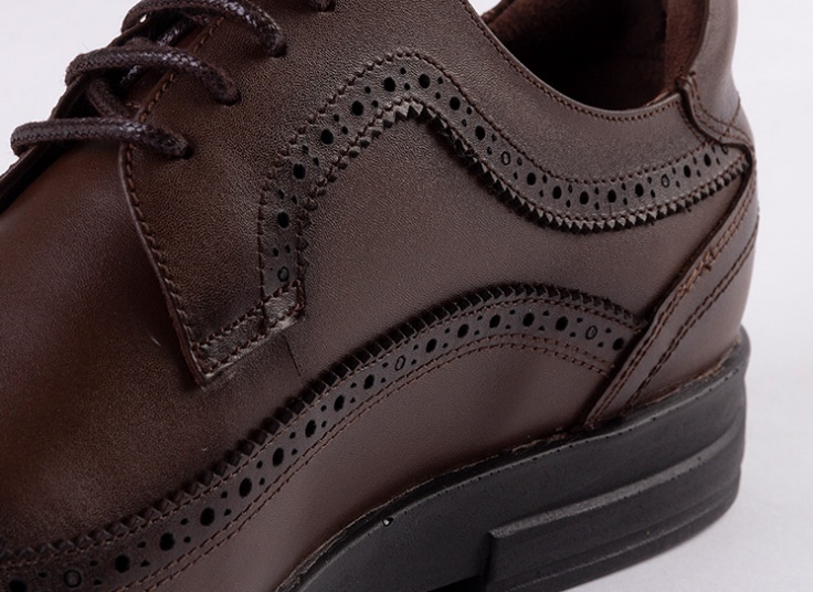 کفش مردانه چرم طبیعی مدل هشت ترک