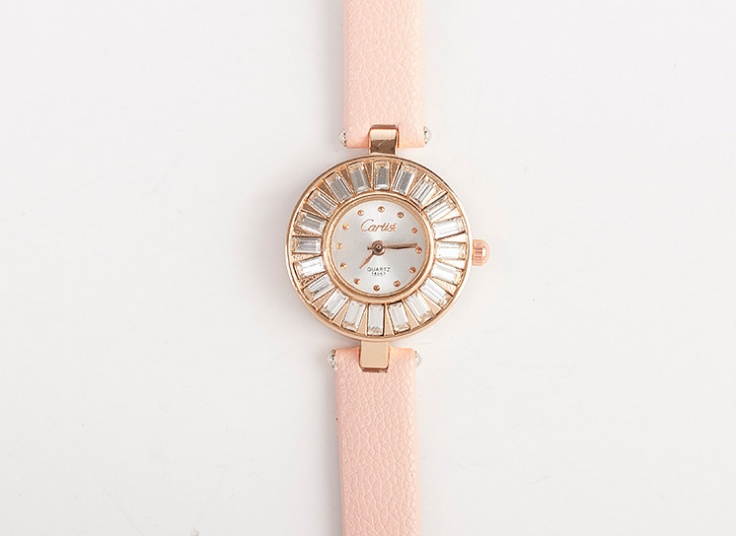 ساعت مچی نگین دار Cartisi