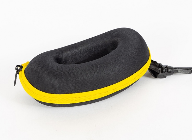 کیف عینک بند دار