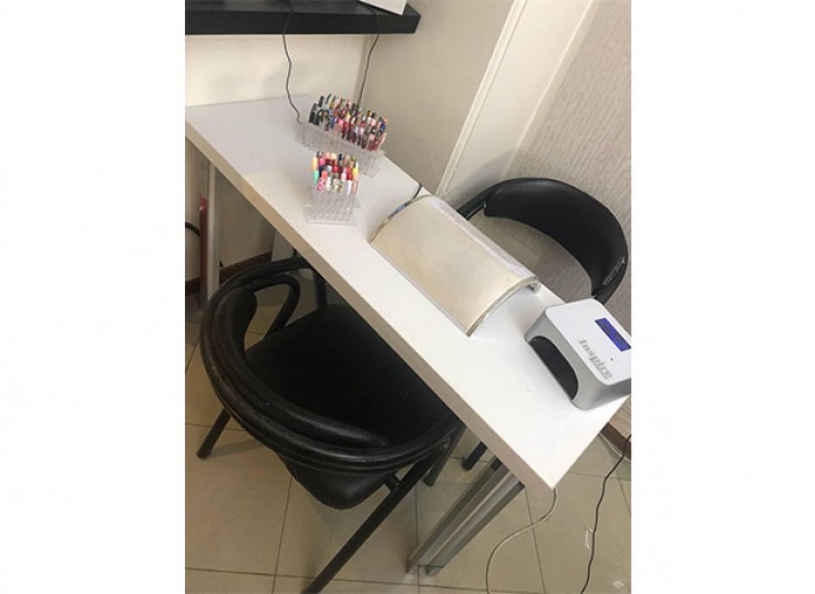 آموزش کاشت ناخن مهرانه