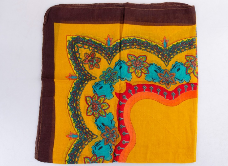 روسری نخی طرحدار