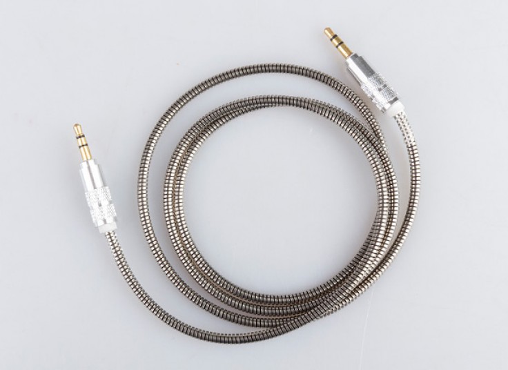 کابل فلزی AUX