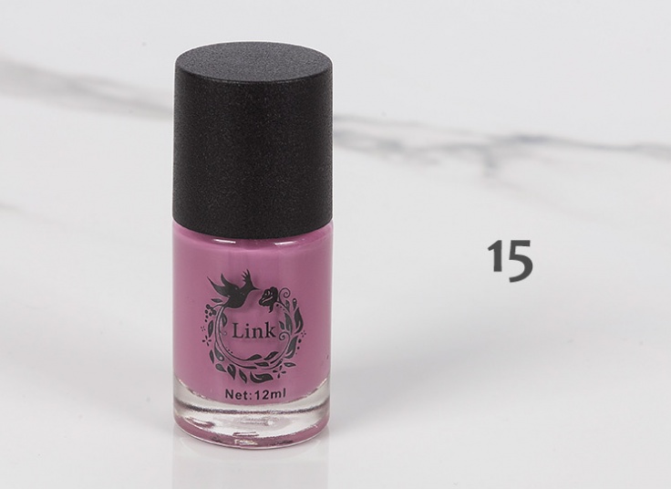 لاک ناخن Link