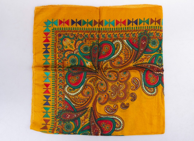 روسری نخی LAMIA