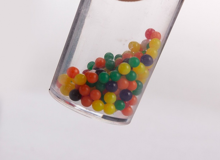 دایناسور و تیله ژله ای