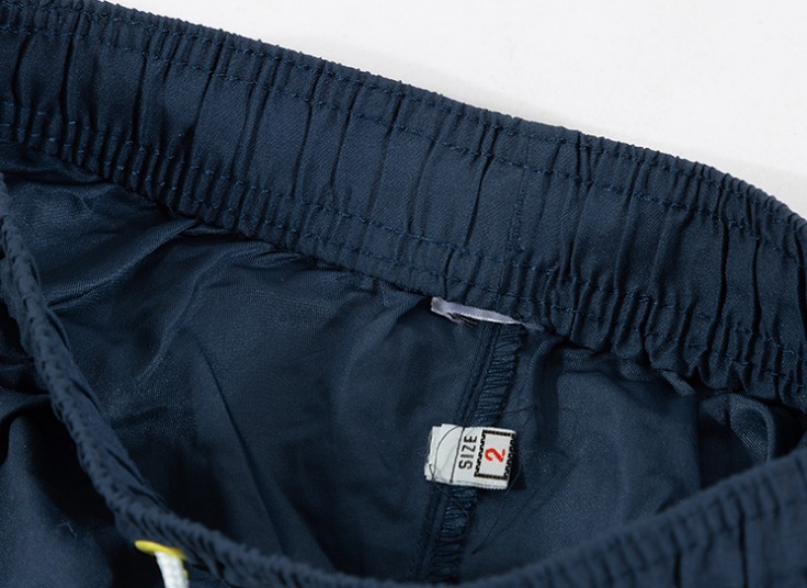 شلوارک ورزشی بچگانه