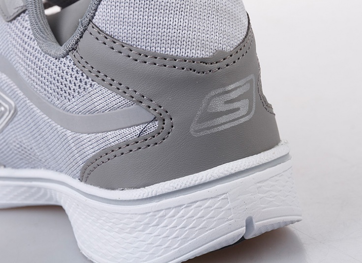 کتانی زنانه طرح Skechers مدل GO CITY