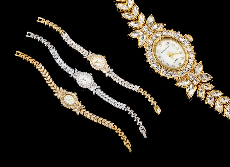 ساعت زنانه Royal Crown