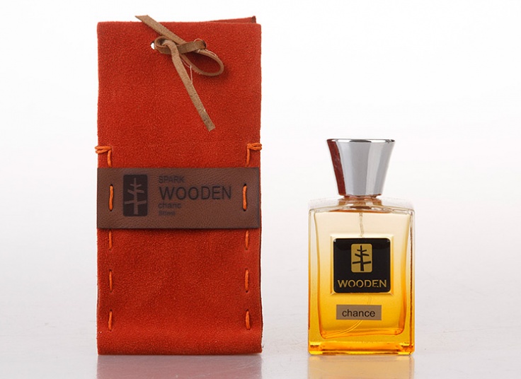 عطر و ادکلن کادویی WOODEN