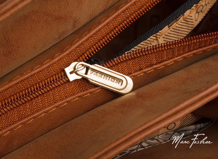 کیف زنانه Marc Fasher