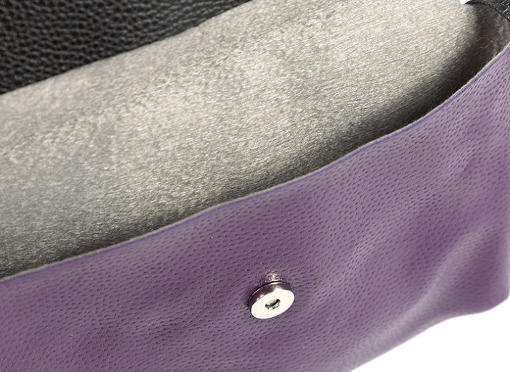 کیف دوشی پرچ دار