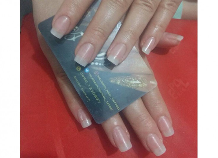 خدمات ناخن شیدا