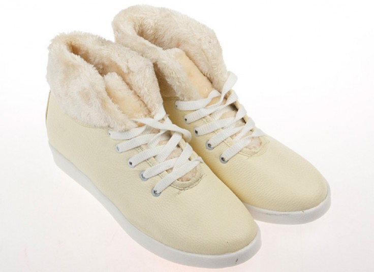 کفش خزدار زنانه