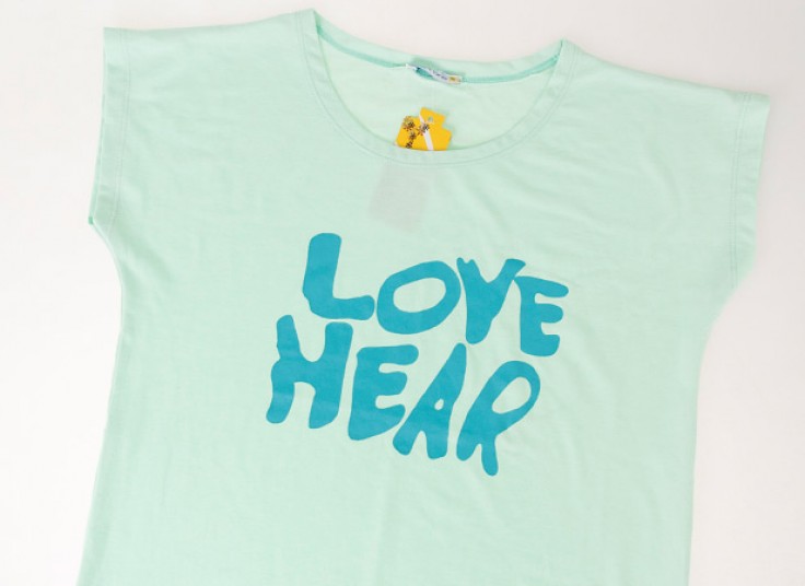 تیشرت زنانه LOVE HEAR