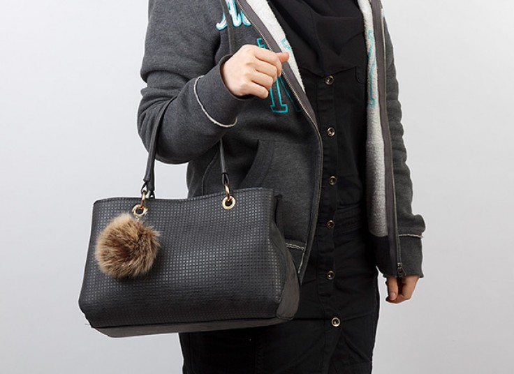 کیف صندوقی زنانه PomPom