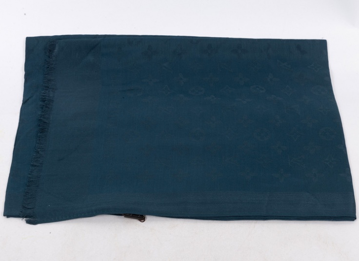 شال زنانه طرح LV