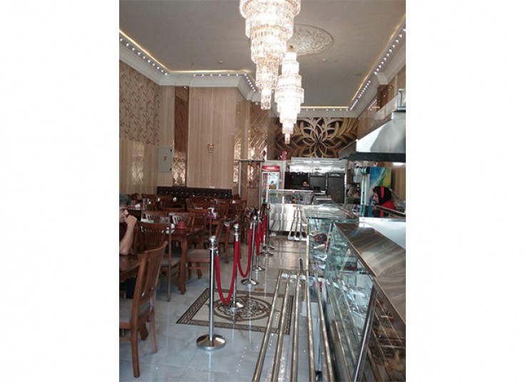 رستوران چنگال پلاس