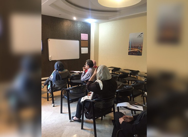 دوره های آموزش زبان علم آفرینان سروش