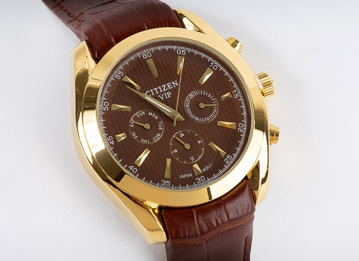 ساعت مچی مردانه و زنانه Citizen مدل1526