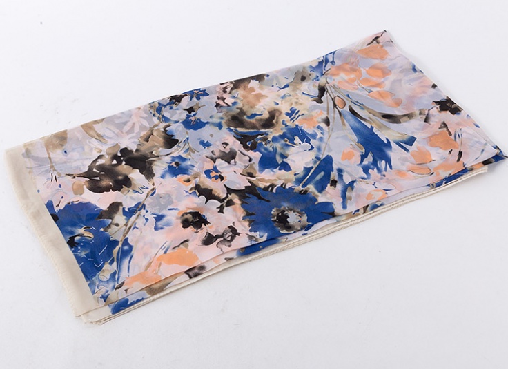 روسری طرح گل MGS