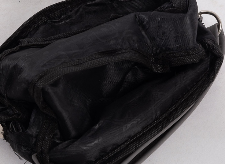 کیف پاسپورتی طرح Pull & Bear