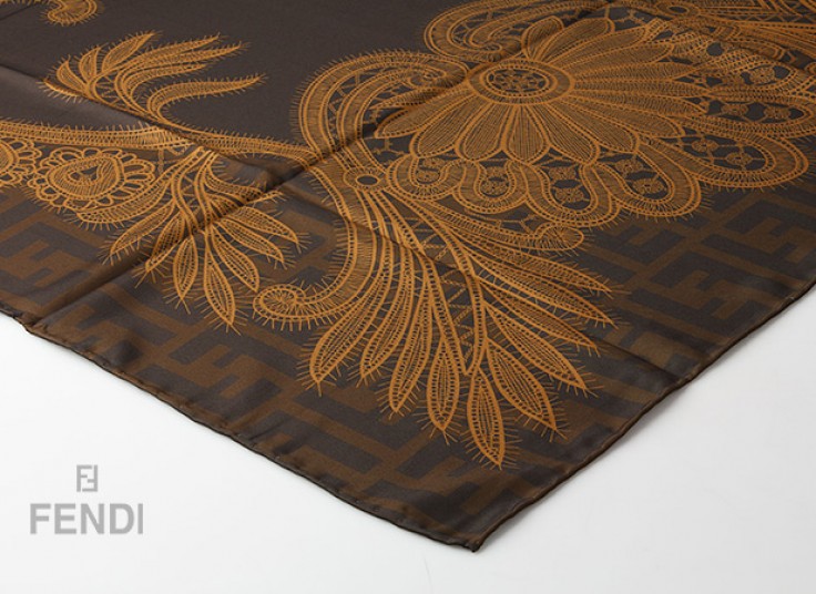 روسری ابریشم Fendi