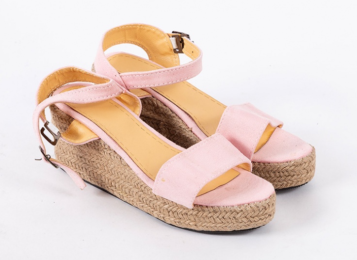 صندل زنانه لژدار