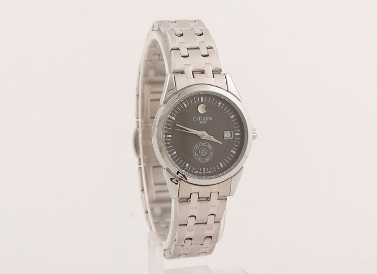 ساعت مچی مردانه و زنانه Citizen