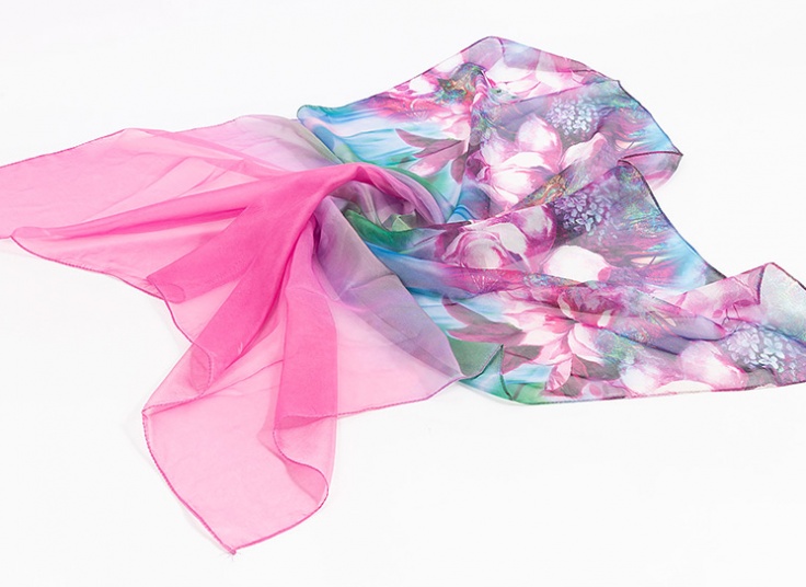 روسری حریر گلدار