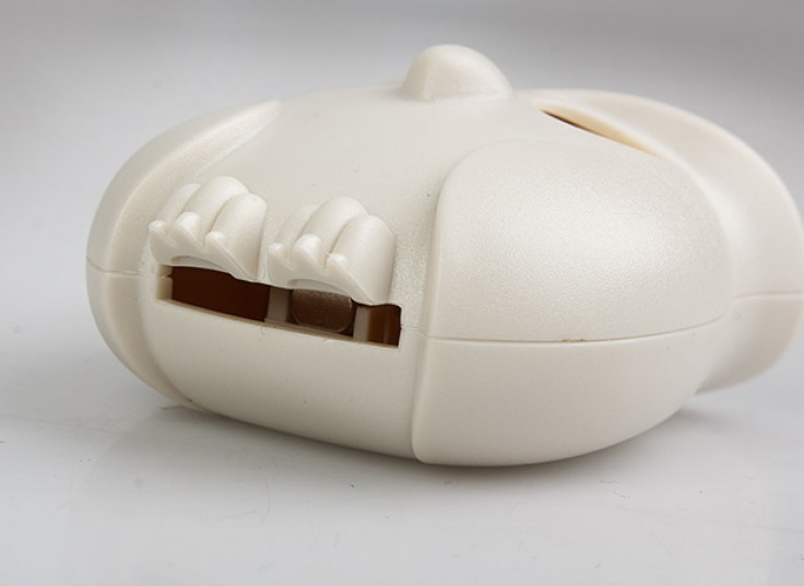 آویز کلید ANYA