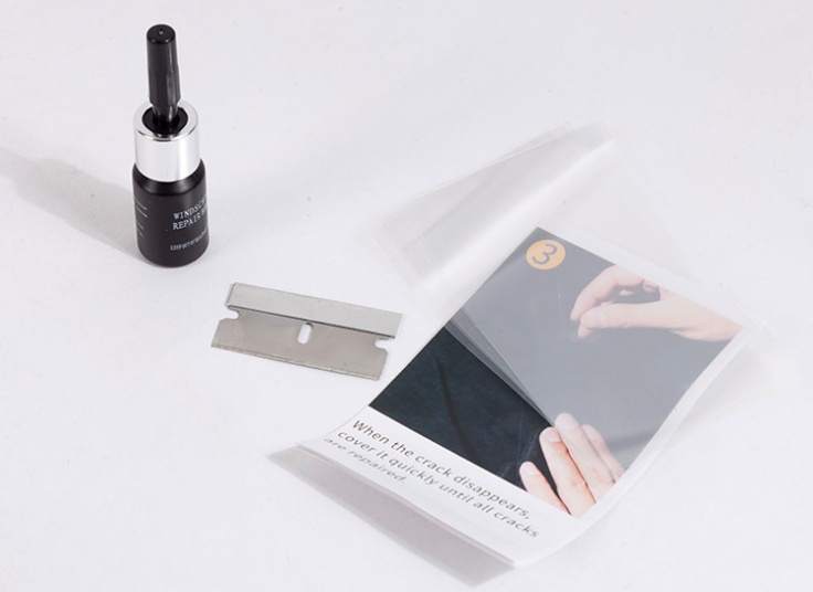 چسب ترمیم شیشه خودرو