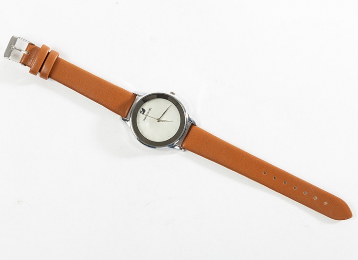 ساعت زنانه طرح Swarovski