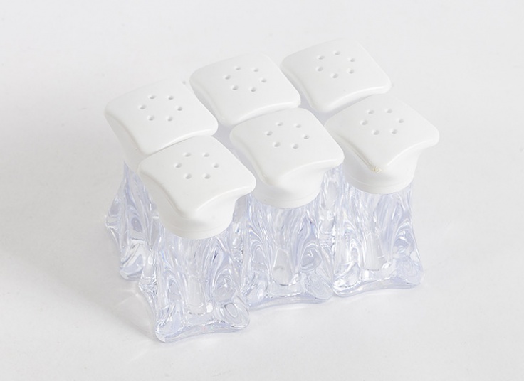 نمکدان دلسا