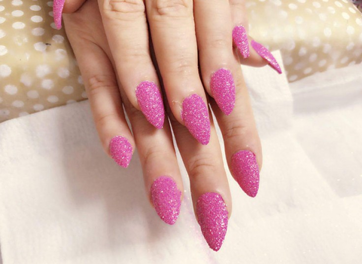 خدمات ناخن مرضیه