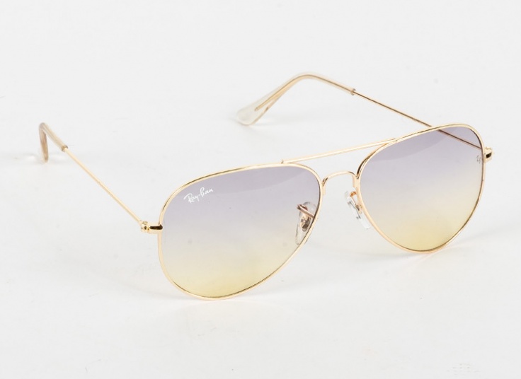 عینک خلبانی طرح Ray-Ban