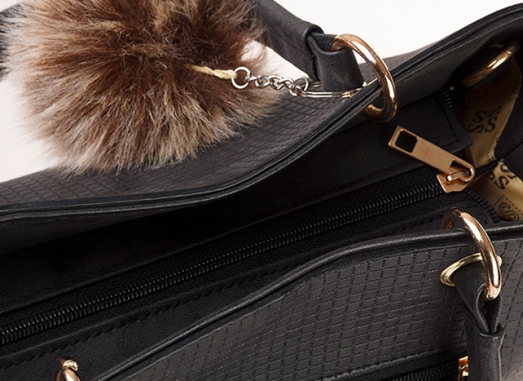 کیف صندوقی زنانه PomPom