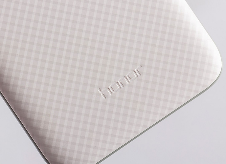 پاوربانک honor مدل AP08