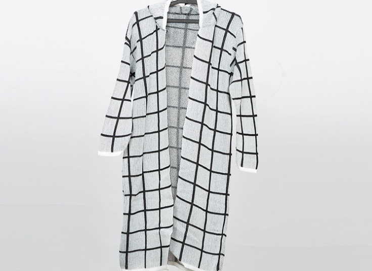 مانتو بافت کلاهدار چهارخانه