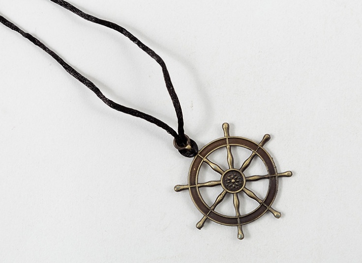 گردنبند طرحدار