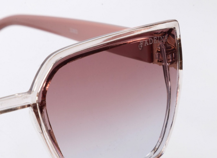 عینک آفتابی زنانه Fadeinr مدل 3363