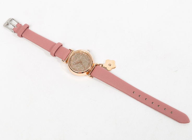 ساعت زنانه آویز دار Dior