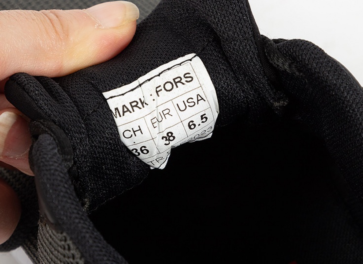 کتانی زنانه Skechers