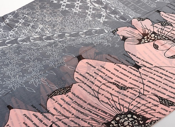 شال طرح دار